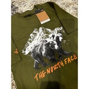 New! NORTH FACE Mens Medium BEARS Mountain Shirt Green Short Sleeve Cotton